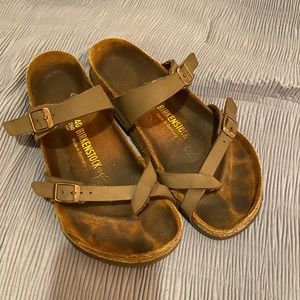 Women’s Toe Strap Birkenstock Sandals